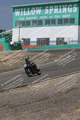 media/Apr-20-2025-AHRMA (Sun) [[393a79c373]]/Race/Group 4/Turn 4b/